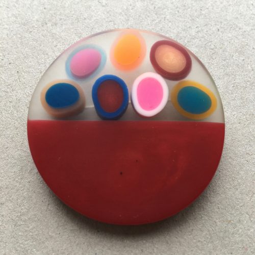 Brooch small round