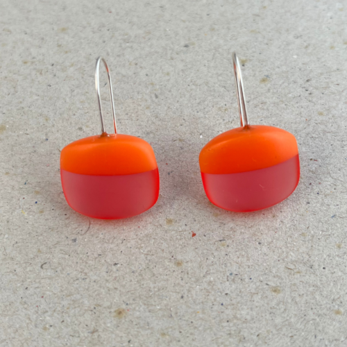 Earrings short drop square cushion